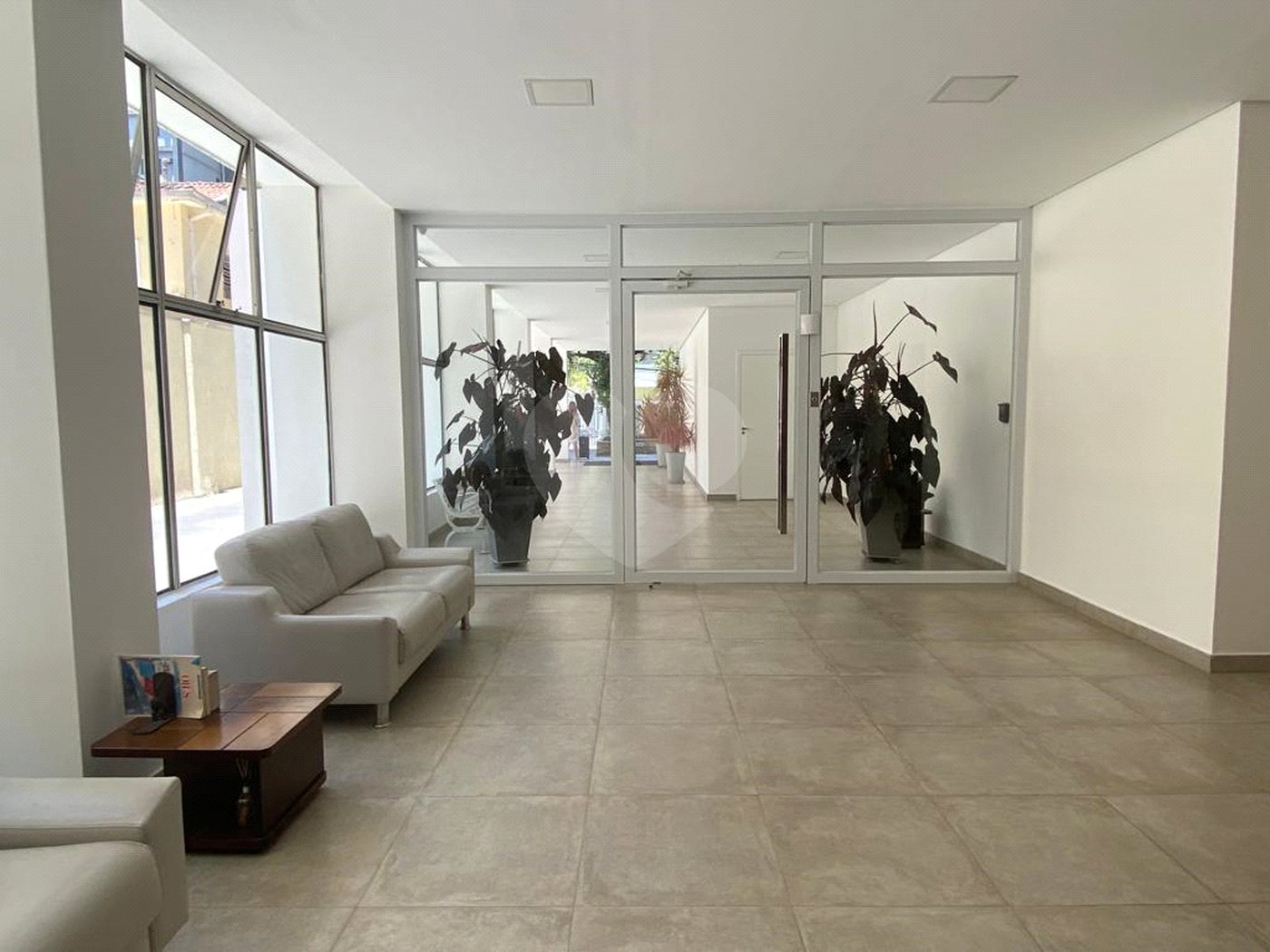 Apartamento à venda ou para alugar com 3 quartos, sendo 1 suíte, em Jardim Paulista, São Paulo, SP