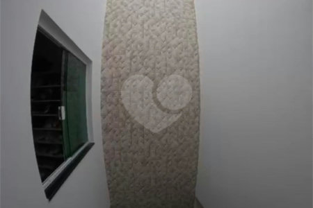 Sobrado à venda com 3 quartos, sendo 1 suíte, em Vila Lúcia, São Paulo, SP