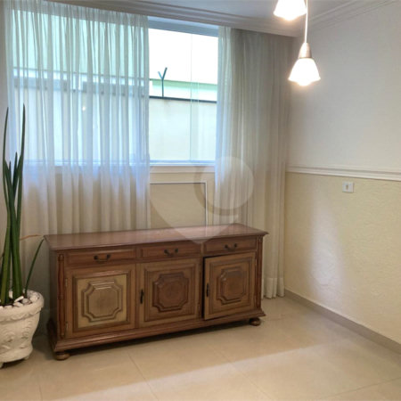 Casa para alugar com 3 quartos, sendo 1 suíte, em Santo Amaro, São Paulo, SP