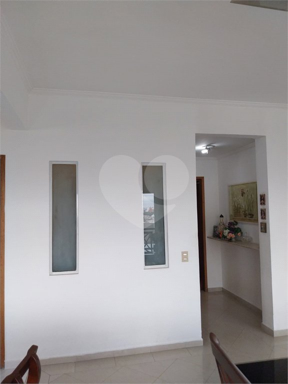 Apartamento à venda com 4 quartos, sendo 1 suíte,  em Vila Ipojuca, São Paulo, SP