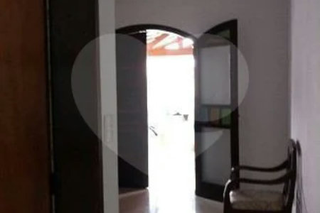 Casa à venda com 3 quartos, sendo 2 suítes, em Jardim São Paulo(zona Norte), São Paulo, SP