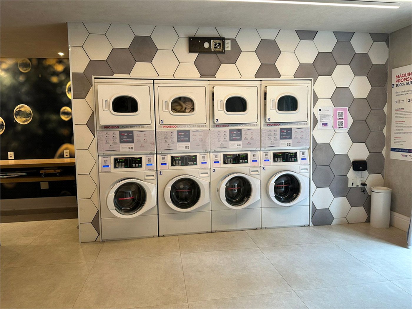 Apartamento à venda ou para alugar com 1 suíte em Pinheiros, São Paulo, SP