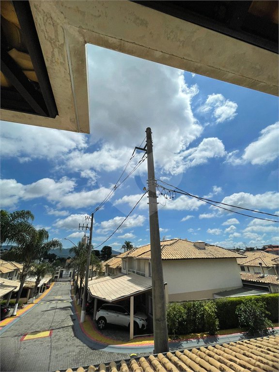 Casa à venda com 3 quartos, sendo 1 suíte,  no condomínio Montpellier, Mogi das Cruzes - SP