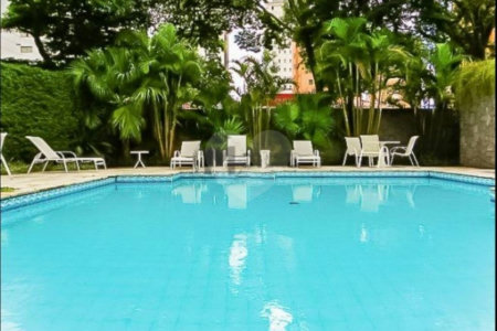 Apartamento à venda com 5 quartos, sendo 3 suítes, em Indianópolis, São Paulo, SP