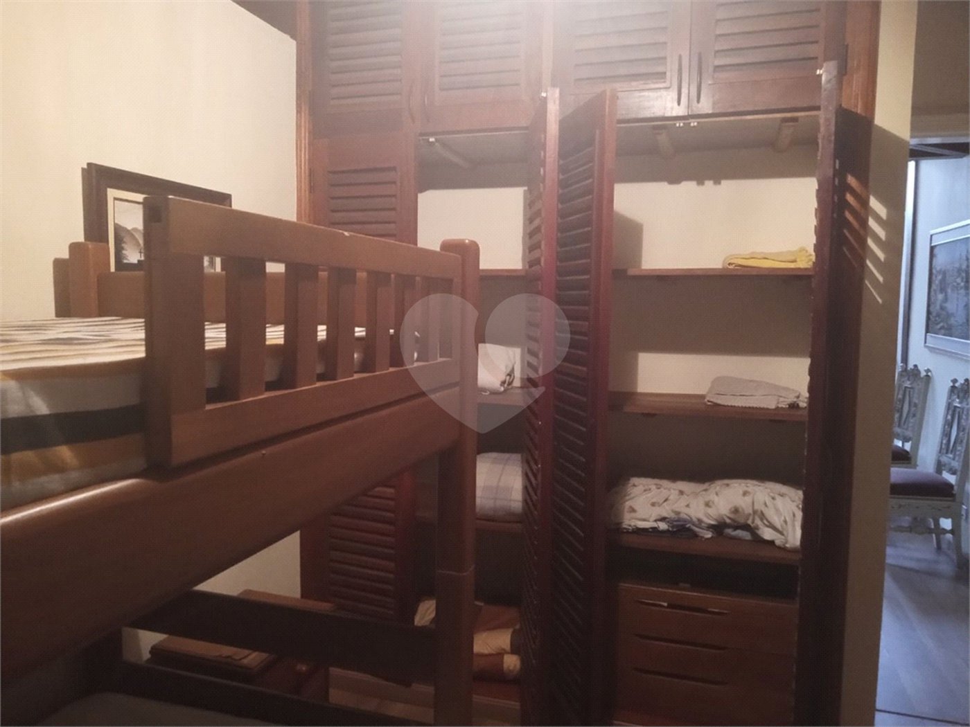 Chácara à venda com 7 quartos, sendo 3 suítes, em Saboó, São Roque, SP