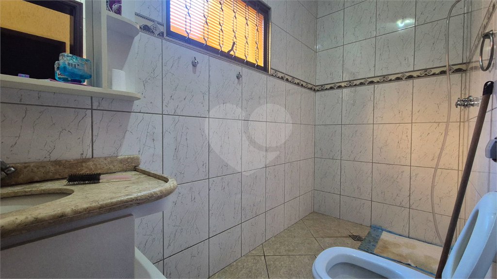 Casa à venda com 3 quartos, sendo 1 suíte, em Vila Angélica, Sorocaba, SP