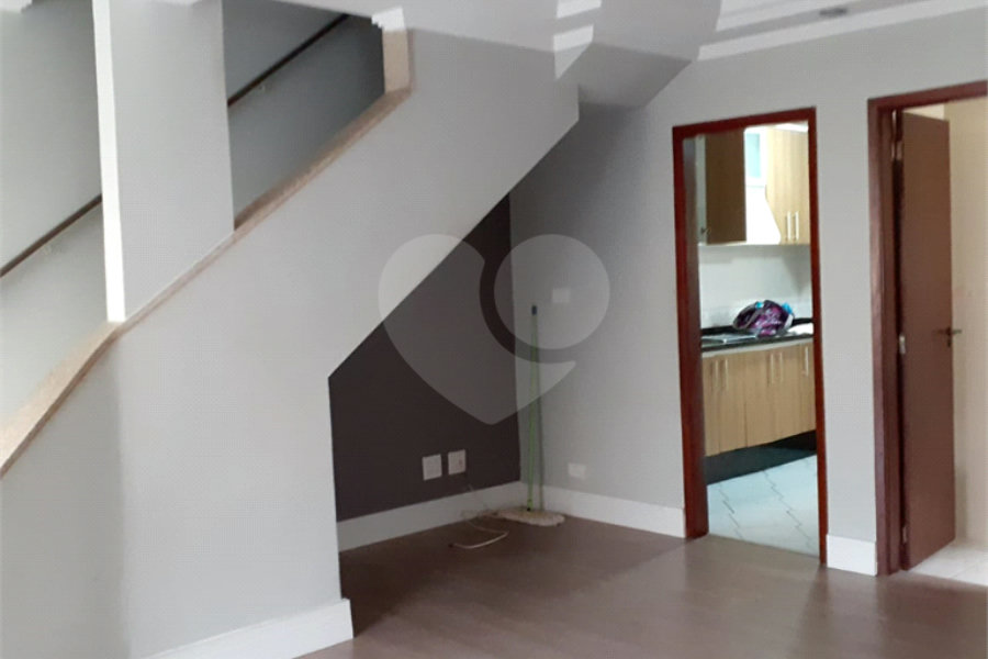 Sobrado à venda com 2 quartos em Santana, São Paulo, SP