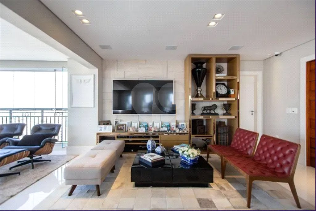 Apartamento à venda com 4 suítes em Santa Teresinha, São Paulo, SP