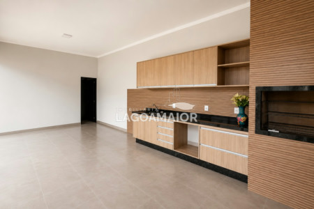 Casa à venda com 3 quartos, sendo 1 suíte,  em Vila Nova, Três Lagoas, MS