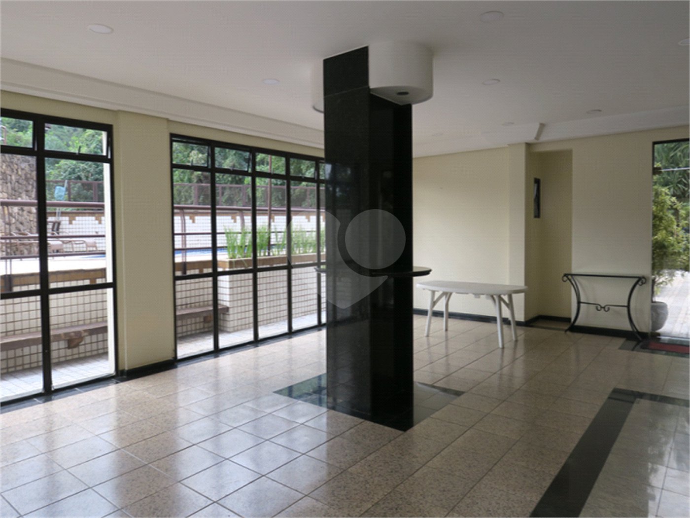 Apartamento à venda com 3 suítes em Vila Suzana, São Paulo, SP