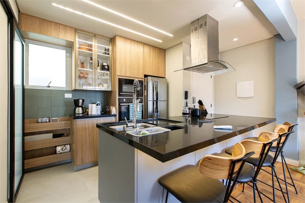 Apartamento à venda com 2 quartos, sendo 1 suíte, em Pinheiros, São Paulo, SP