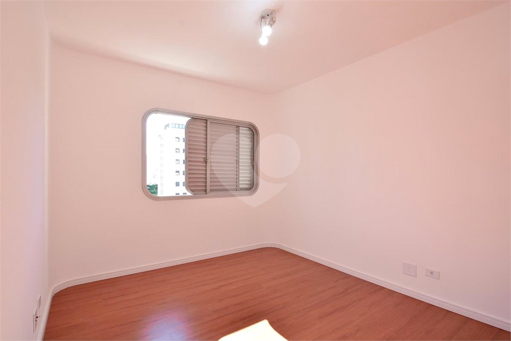 Apartamento à venda com 4 quartos, sendo 2 suítes,  em Brooklin Paulista, São Paulo, SP