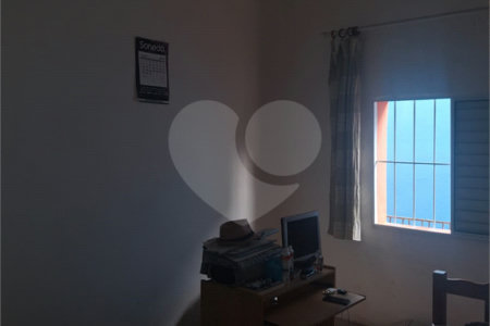 Casa à venda com 3 quartos, sendo 2 suítes, em Vila Gustavo, São Paulo, SP