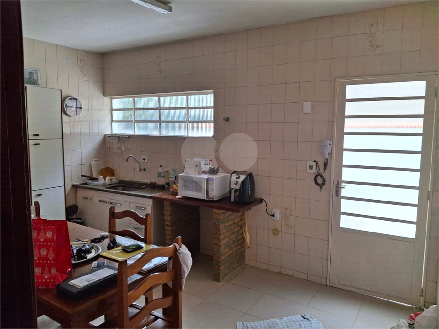 Casa à venda com 3 quartos, sendo 1 suíte,  em Vila Oliveira, Mogi das Cruzes, SP