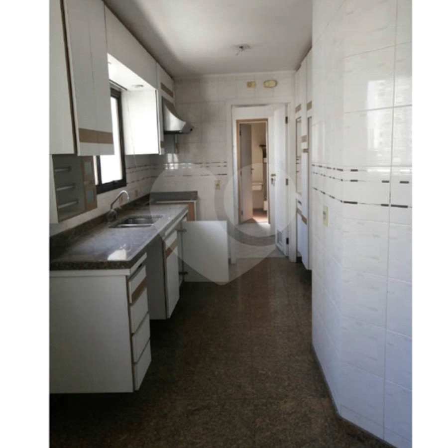 Apartamento à venda com 3 suítes em Tatuapé, São Paulo, SP