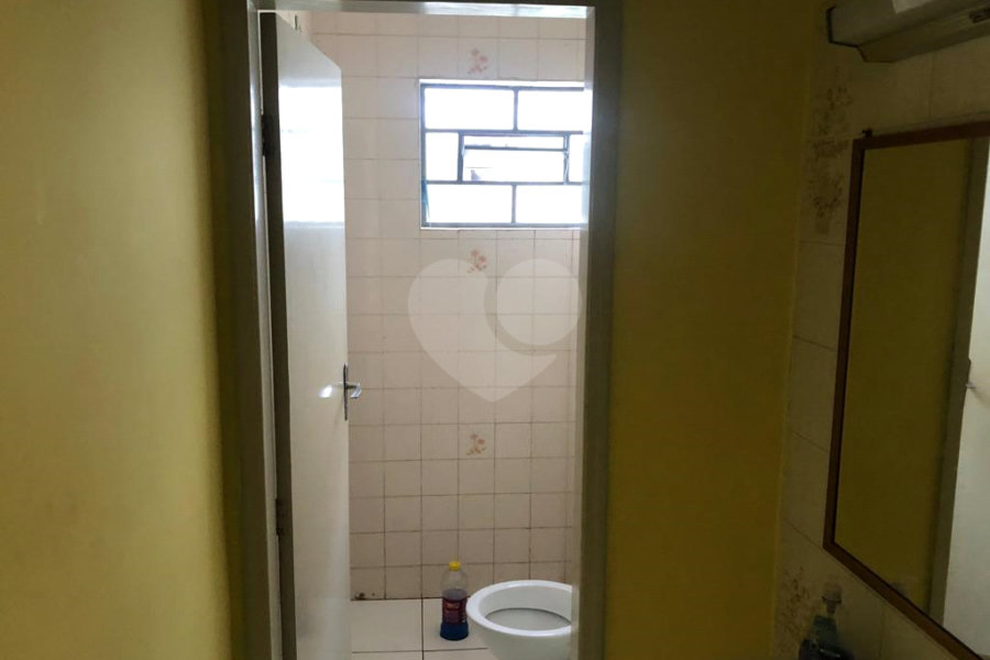 Sobrado à venda com 4 quartos, sendo 1 suíte, em Serra da Cantareira, Mairiporã, SP