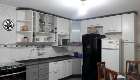 Sobrado à venda com 3 quartos, sendo 1 suíte, em Vila Harmonia, Guarulhos, SP