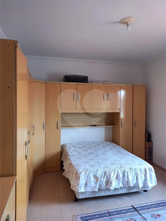 Sobrado à venda com 3 quartos, sendo 1 suíte,  em Vila Lavínia, Mogi das Cruzes, SP