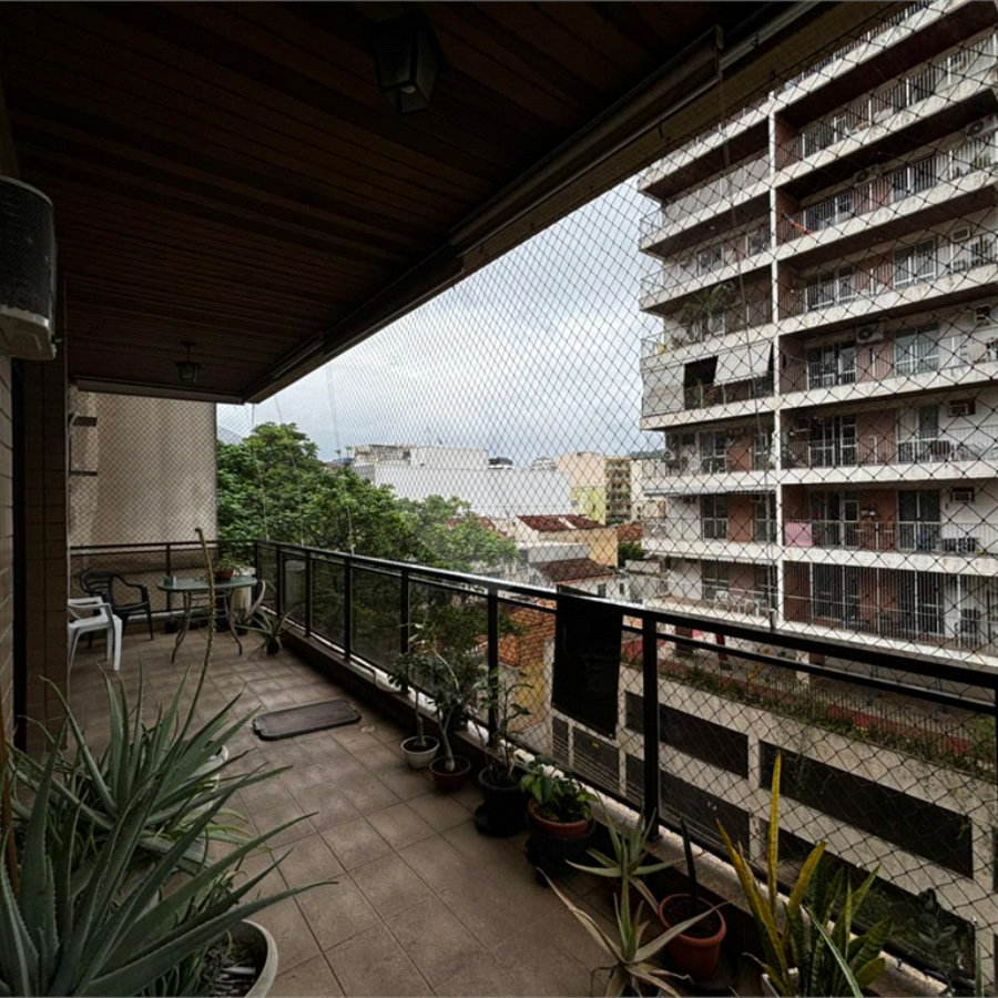 Apartamento à venda com 3 quartos, sendo 2 suítes, em Vila Isabel, Rio de Janeiro, RJ