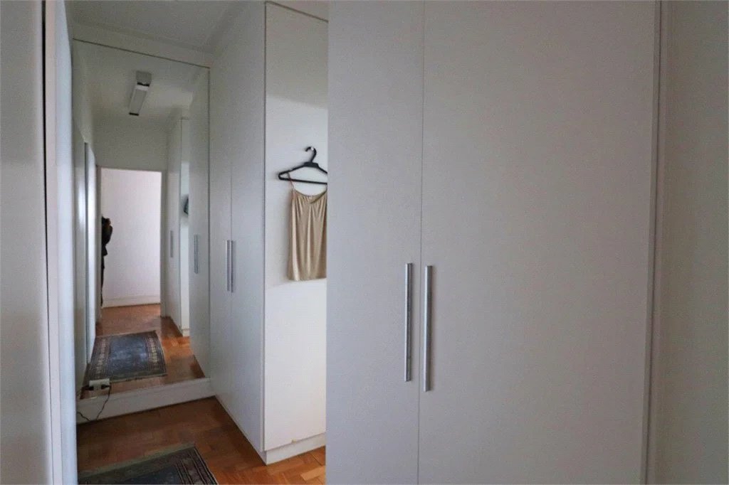 Apartamento à venda com 3 suítes em Vila Suzana, São Paulo, SP