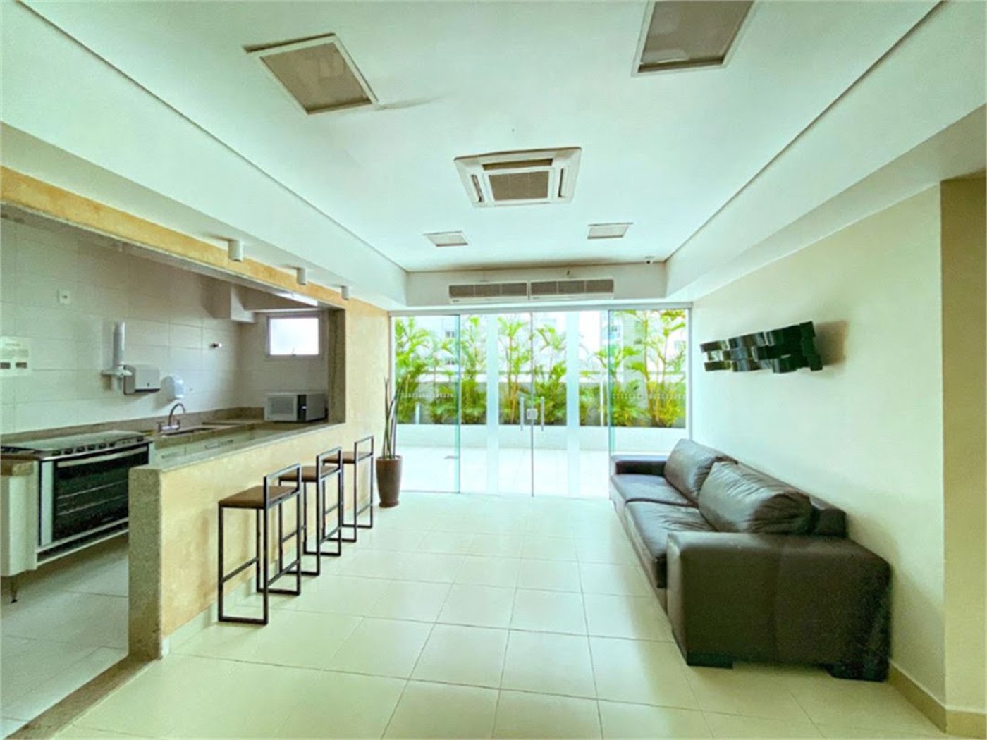 Apartamento com 3 dormitórios à venda, 125 m² por R$ 1.700.000,00 - Ponta da Praia - Santos/SP