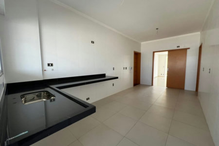 Apartamento com 3 dormitórios à venda, 210 m² por R$ 3.300.000,00 - Boqueirão - Santos/SP