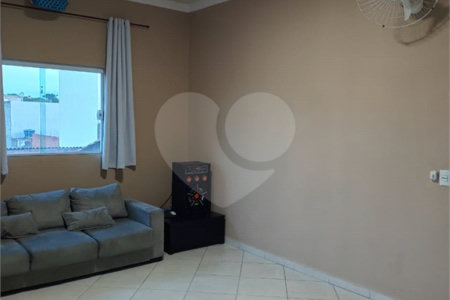 Sobrado à venda com 3 quartos, sendo 2 suítes,  em Jardim Wanel Ville V, Sorocaba, SP