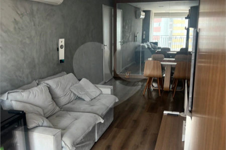 Apartamento à venda com 3 quartos, sendo 1 suíte,  em Jardim Flor da Montanha, Guarulhos, SP