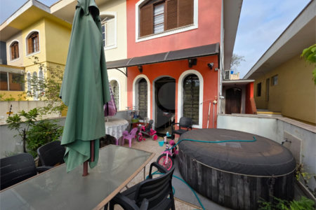 Casa à venda com 3 quartos, sendo 1 suíte, em Água Fria, São Paulo, SP