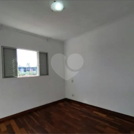 Sobrado à venda com 3 quartos, sendo 1 suíte, em Jardim Ester, São Paulo, SP