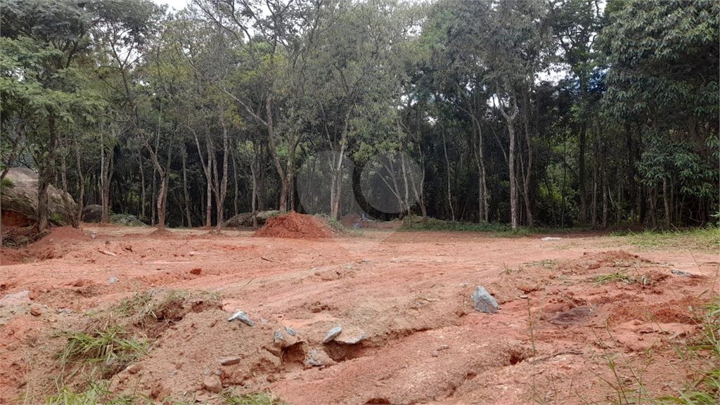 Terreno à venda no condomínio Itaguaçu da Cantareira, São Paulo - SP