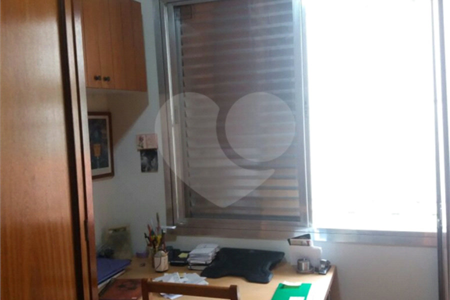 Casa à venda com 3 quartos no condomínio Travessa Quefren,21, São Paulo - SP