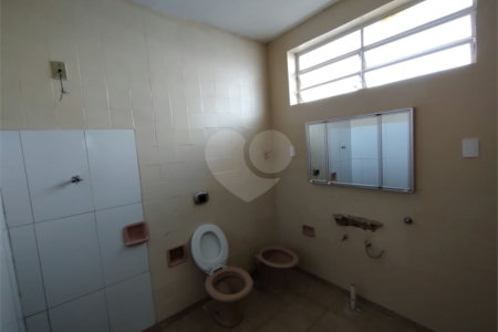 Casa à venda ou para alugar com 4 quartos, sendo 3 suítes,  no Centro, Itapetininga, SP