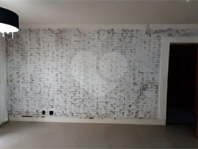 Apartamento à venda com 2 quartos em Vila Mazzei, São Paulo, SP