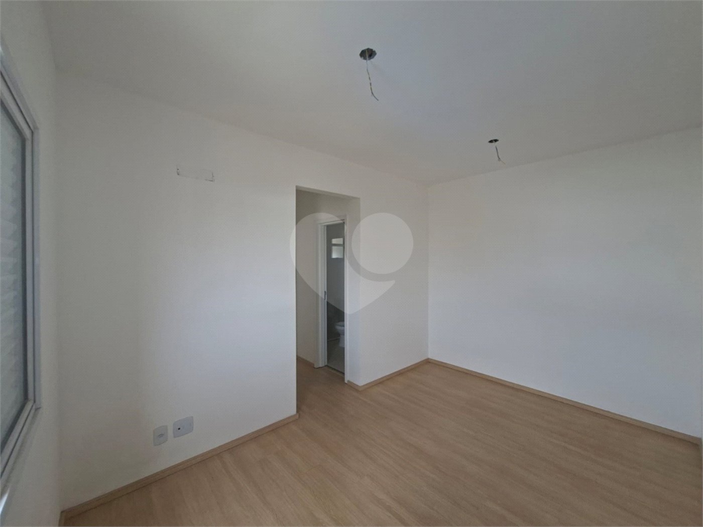 Apartamento à venda ou para alugar com 3 quartos, sendo 1 suíte, em Vila Macia, Itapetininga, SP
