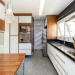 Duplex à venda com 3 quartos, sendo 3 suítes, em Vila Suzana 287m²