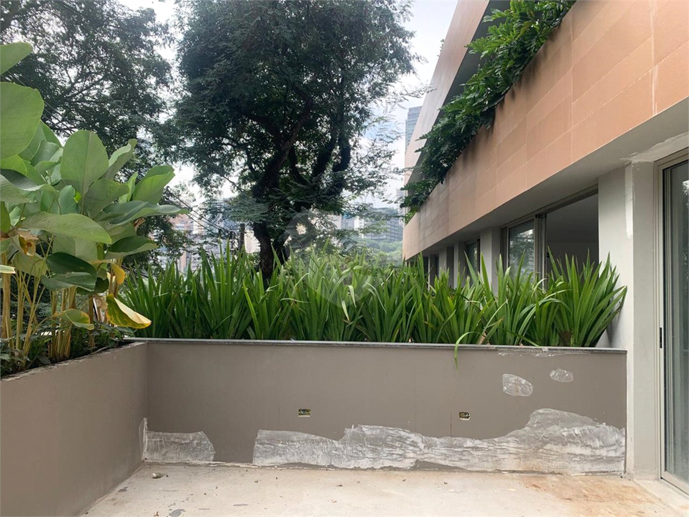 Apartamento à venda com 2 suítes em Vila Madalena, São Paulo, SP