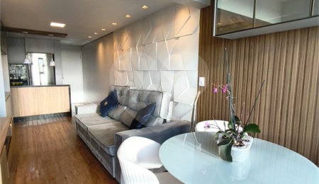 Apartamento à venda com 3 quartos, sendo 1 suíte,  em Chora Menino, São Paulo, SP