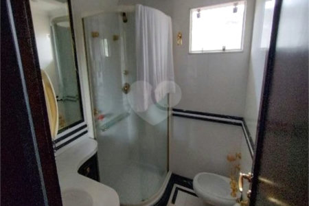 Casa à venda com 4 quartos, sendo 2 suítes,  em Pacaembu, São Paulo, SP