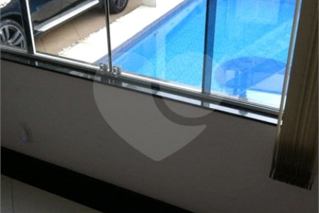 Casa à venda com 4 quartos, sendo 1 suíte, em Sacomã, São Paulo, SP