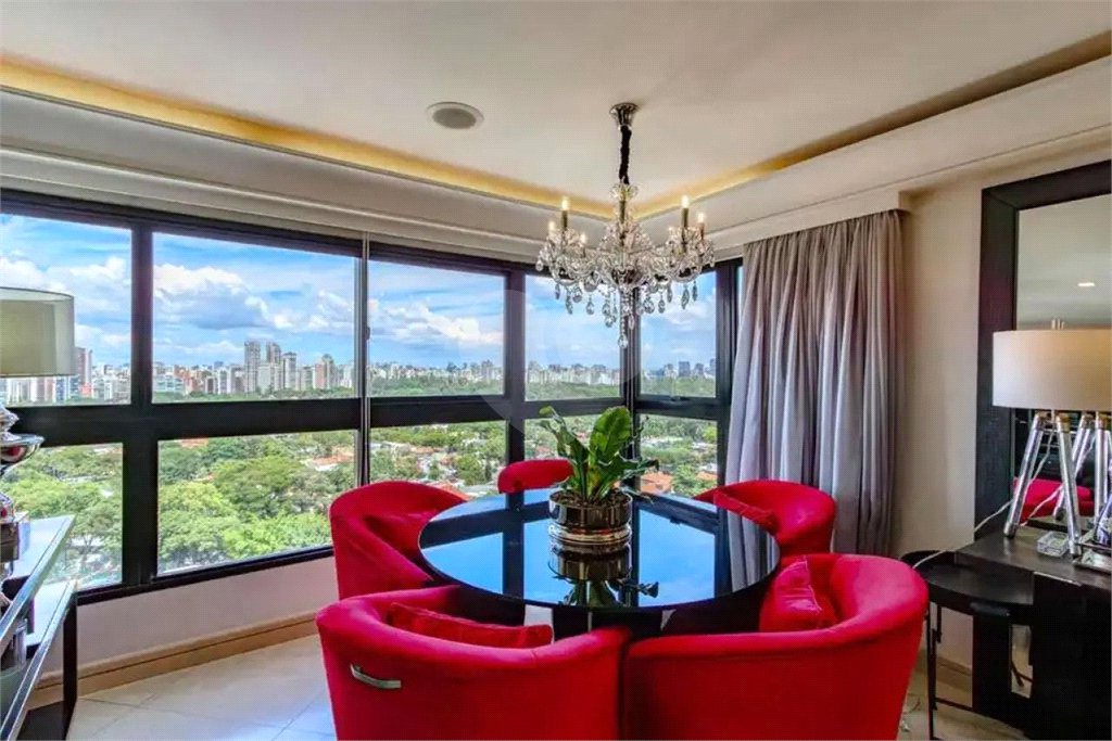 Apartamento à venda com 4 suítes em Vila Clementino, São Paulo, SP