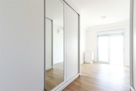 Apartamento à venda com 3 suítes em Vila Anastácio, São Paulo, SP