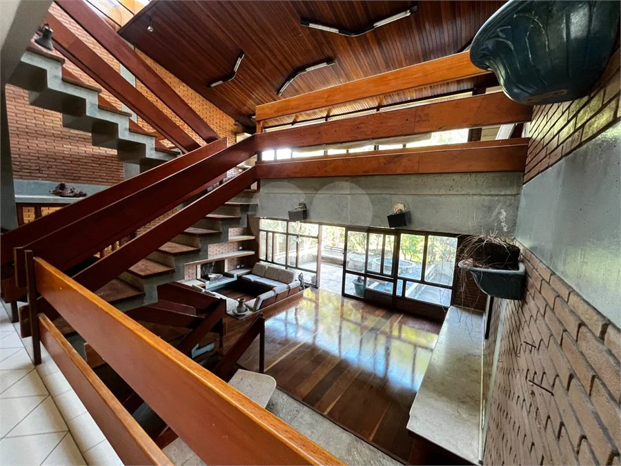 Sobrado à venda com 3 quartos, sendo 1 suíte, em Rolinópolis, São Paulo, SP