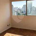 Apartamento à venda com 4 quartos, sendo 1 suíte, em Vila Olímpia, São Paulo, SP