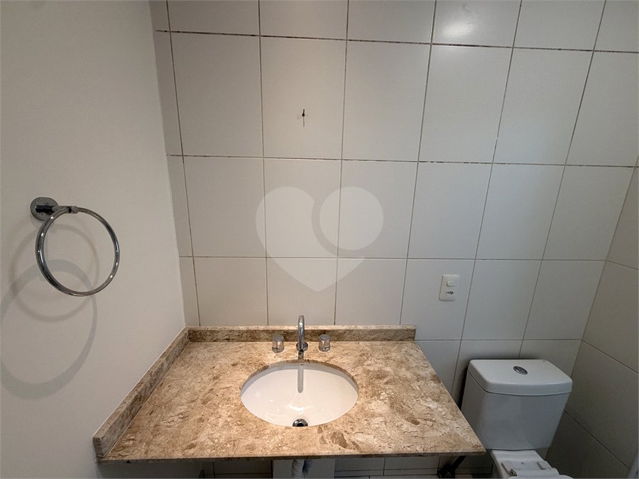 Apartamento para alugar com 2 quartos, sendo 1 suíte,  em Vila Suissa, Mogi das Cruzes, SP