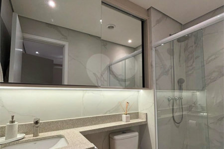 Apartamento à venda com 2 quartos, sendo 1 suíte,  em Santo Amaro, São Paulo, SP