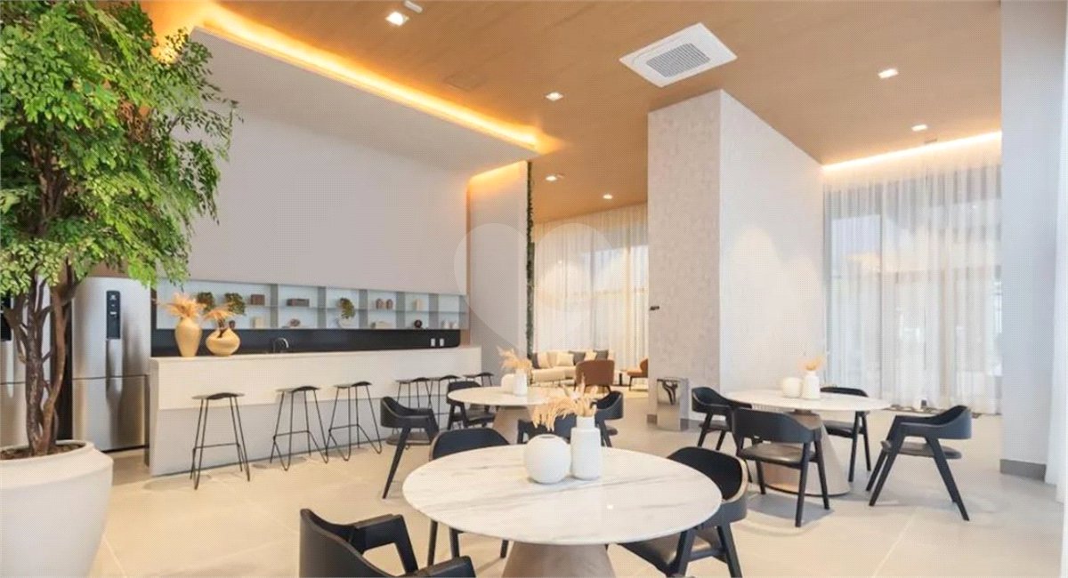 Apartamento à venda ou para alugar com 1 quarto em Cerqueira César, São Paulo, SP
