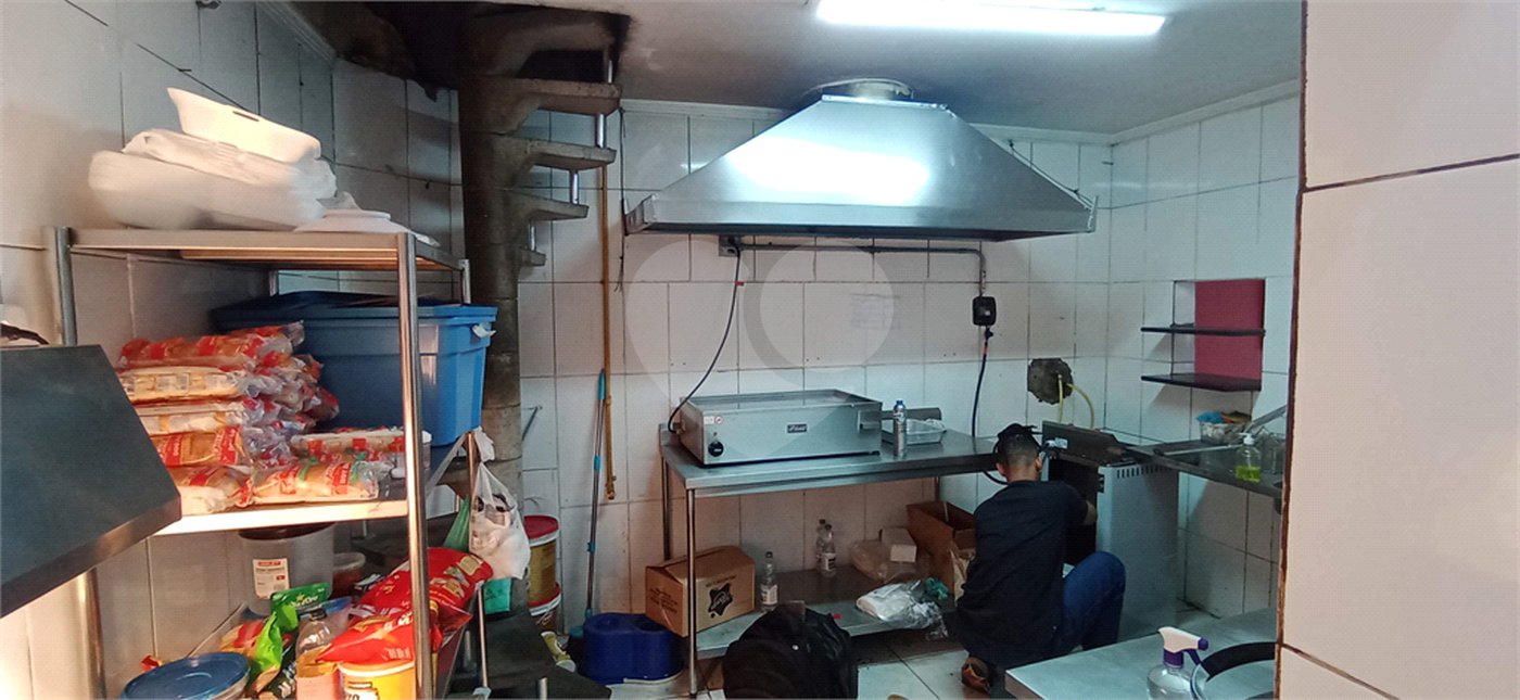 Salão à venda em Tremembé, São Paulo, SP