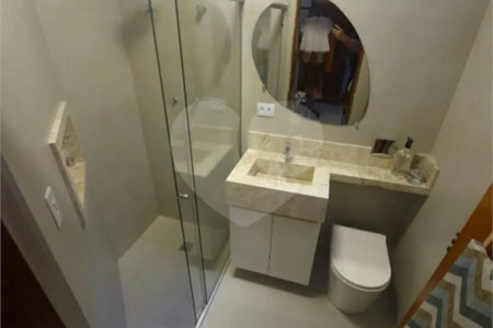 Sobrado à venda com 3 quartos, sendo 2 suítes,  em Rudge Ramos, São Bernardo do Campo, SP