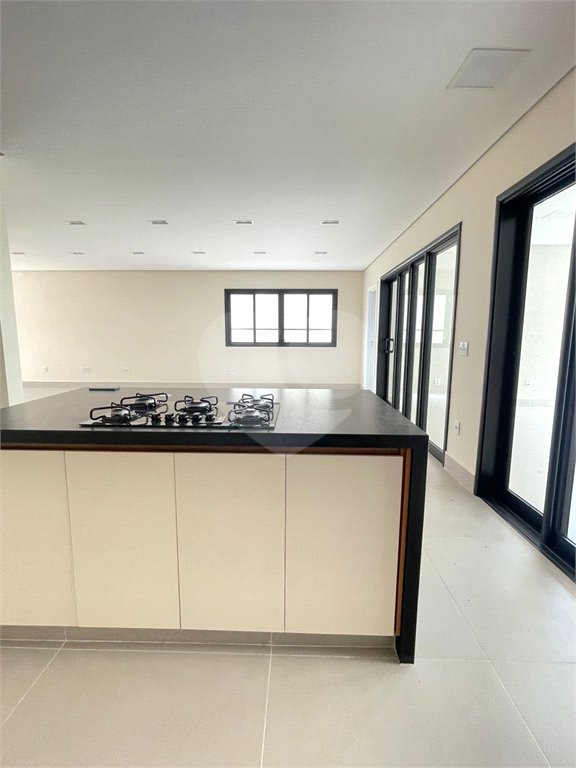 Casa à venda com 3 suítes no condomínio Reserva São Nicolau, Atibaia - SP
